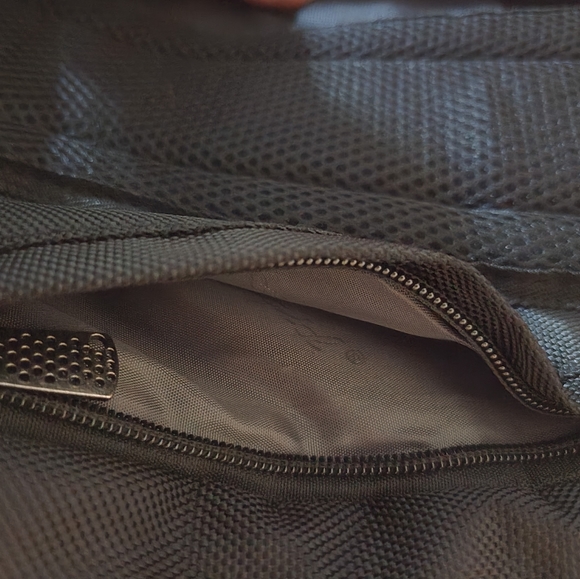 NICGID Backpack🎒 - Picture 8 of 8